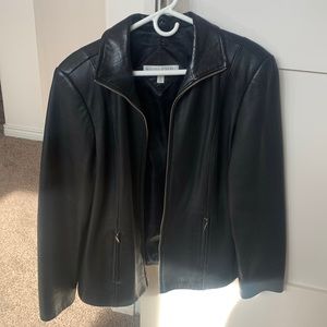 Vintage Valerie Stevens New Zealand Lambskin Large Black Leather Jacket